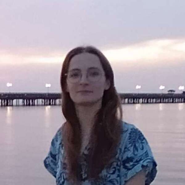 Picture of Claudia Jasmin