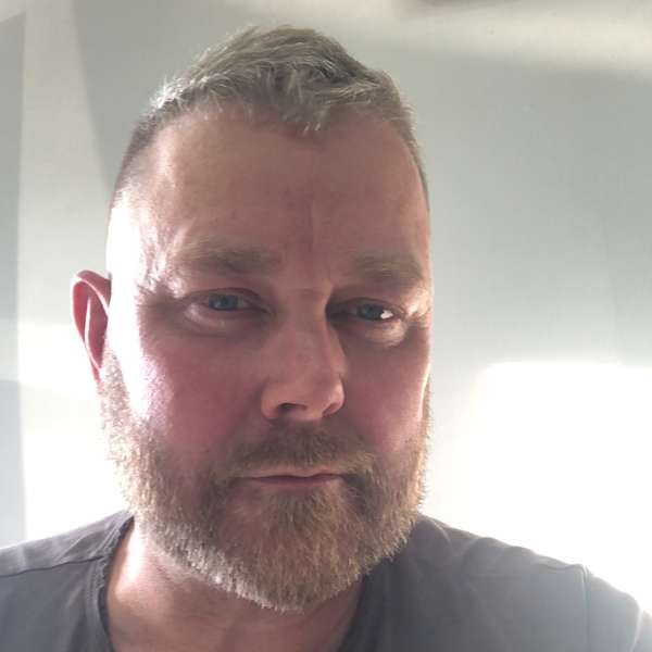 Picture of Lee