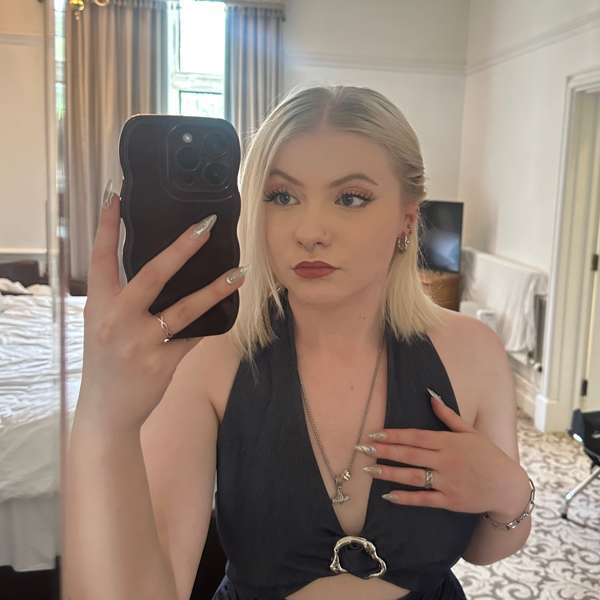 Picture of Ash