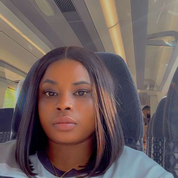 Picture of Chioma happiness