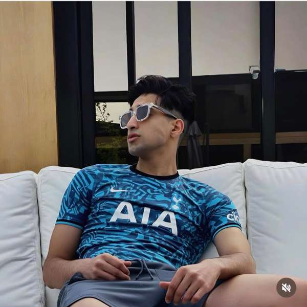 Picture of Amirali