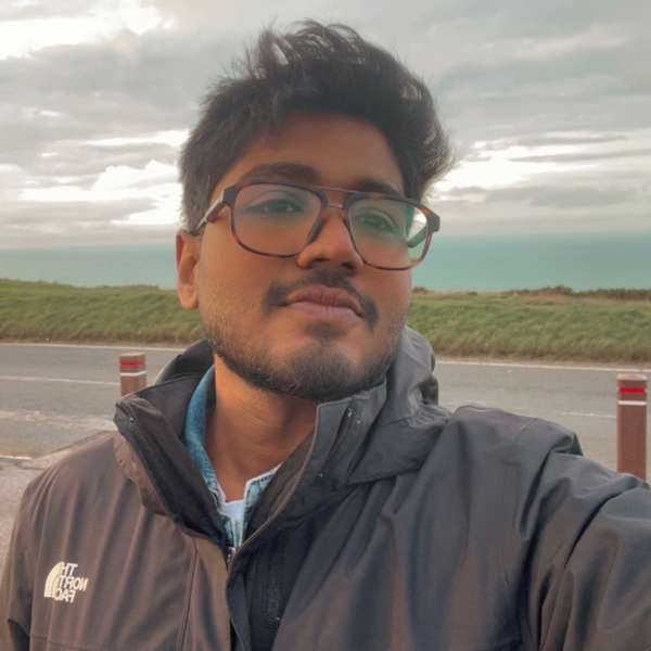 Picture of Dhinesh
