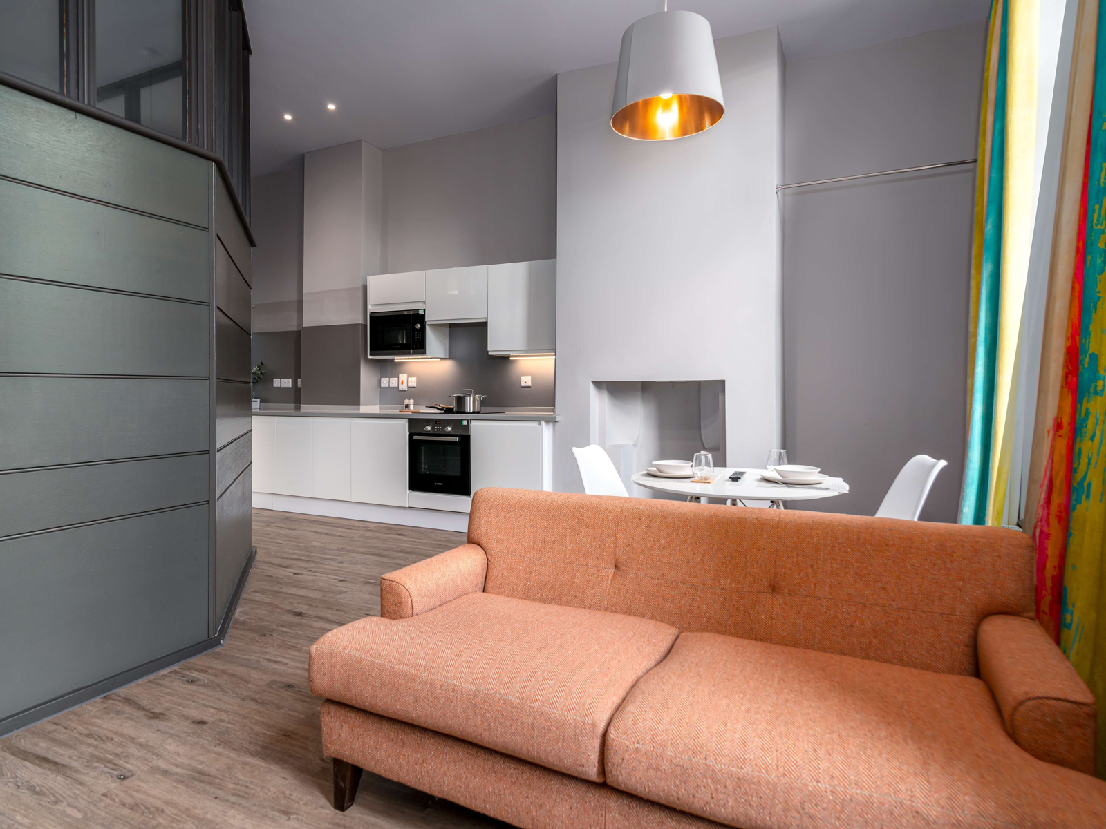 Flat 13, The Manor House