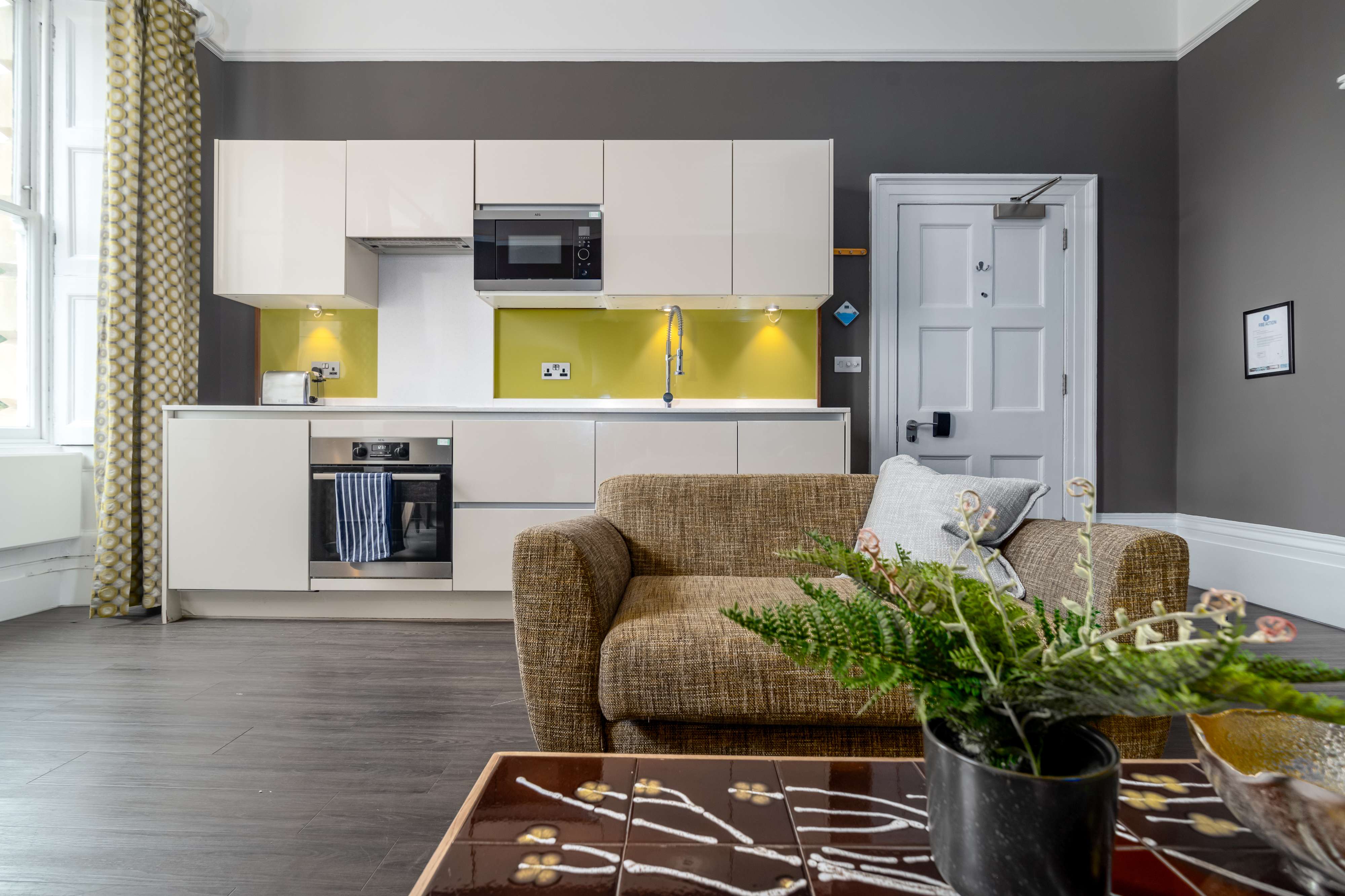 Flat 3, 15 Charlotte Street