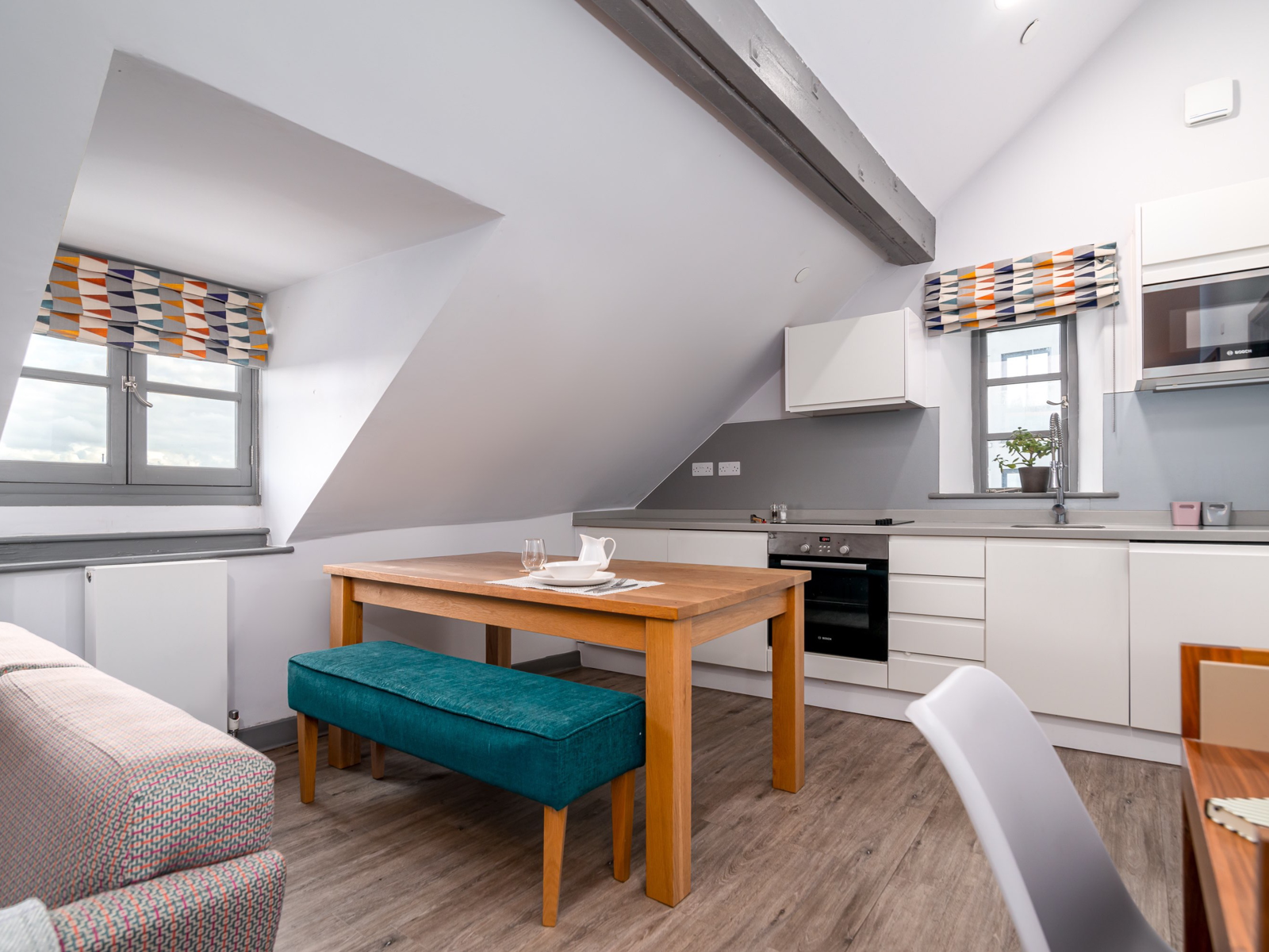 Flat 5, The Manor House