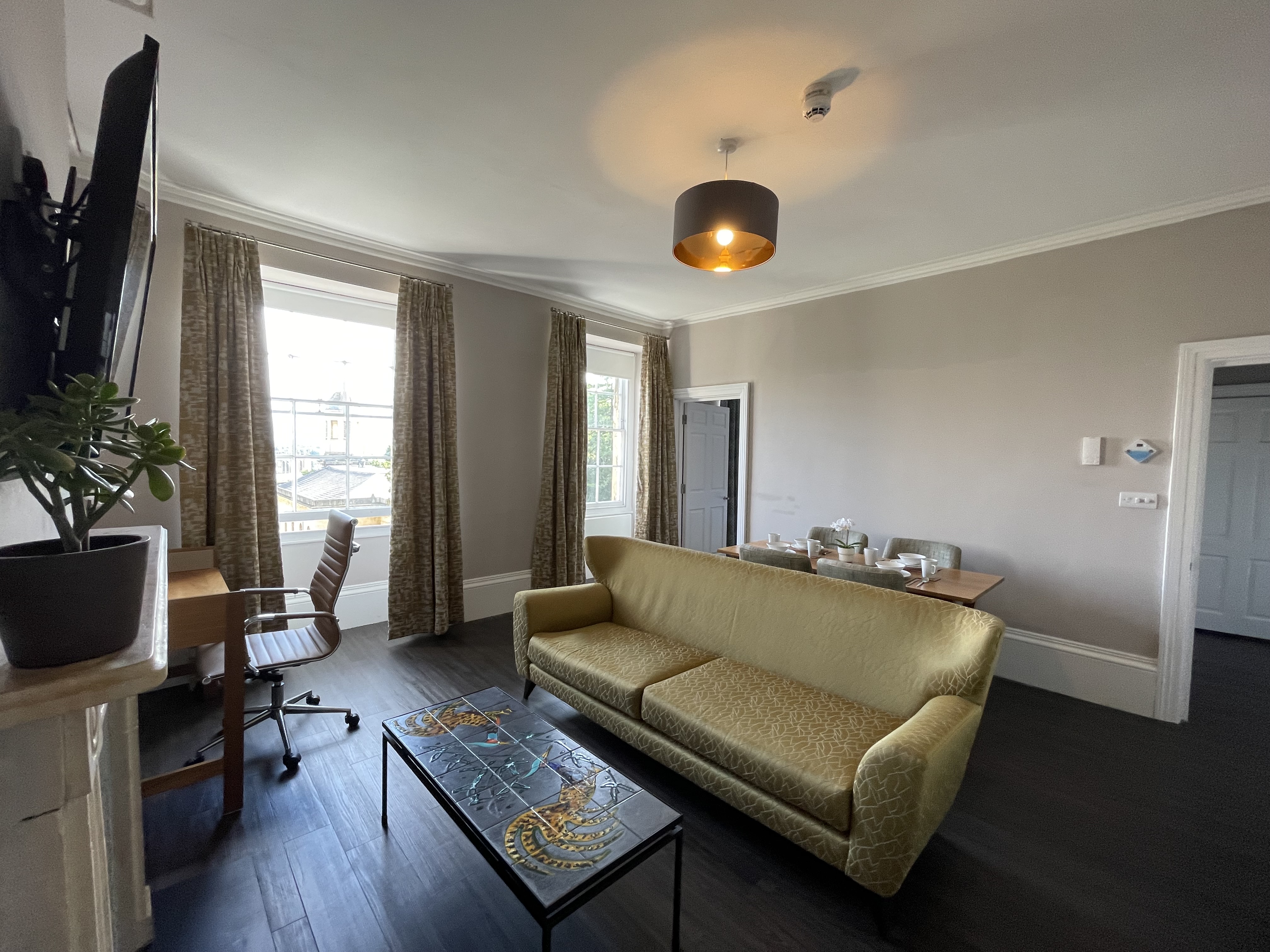 Flat 6, 14 Charlotte Street