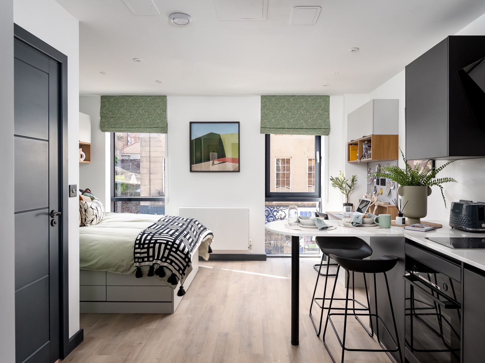 Flat 7, 18 Charlotte Street