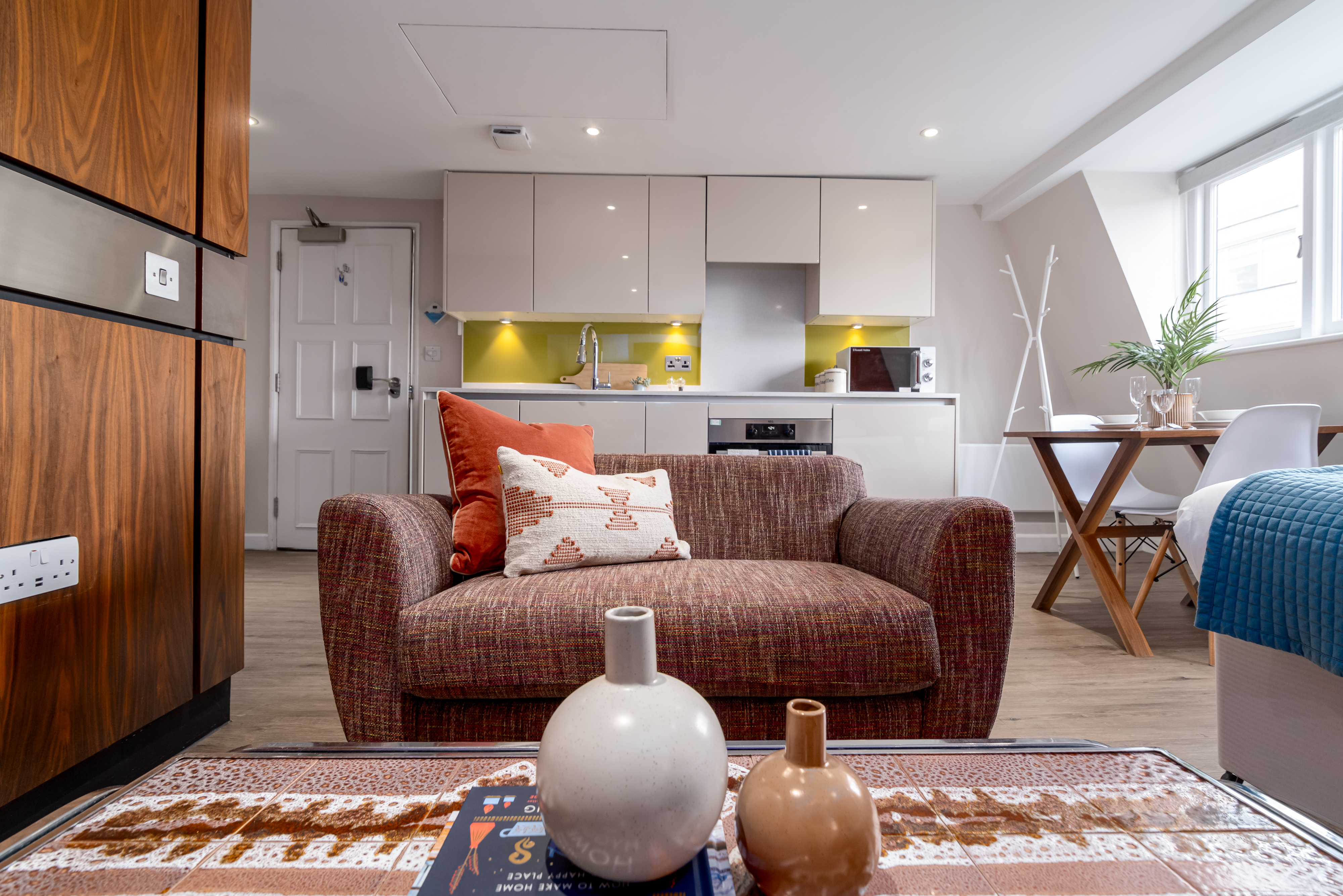 Flat 7, 16 Charlotte Street