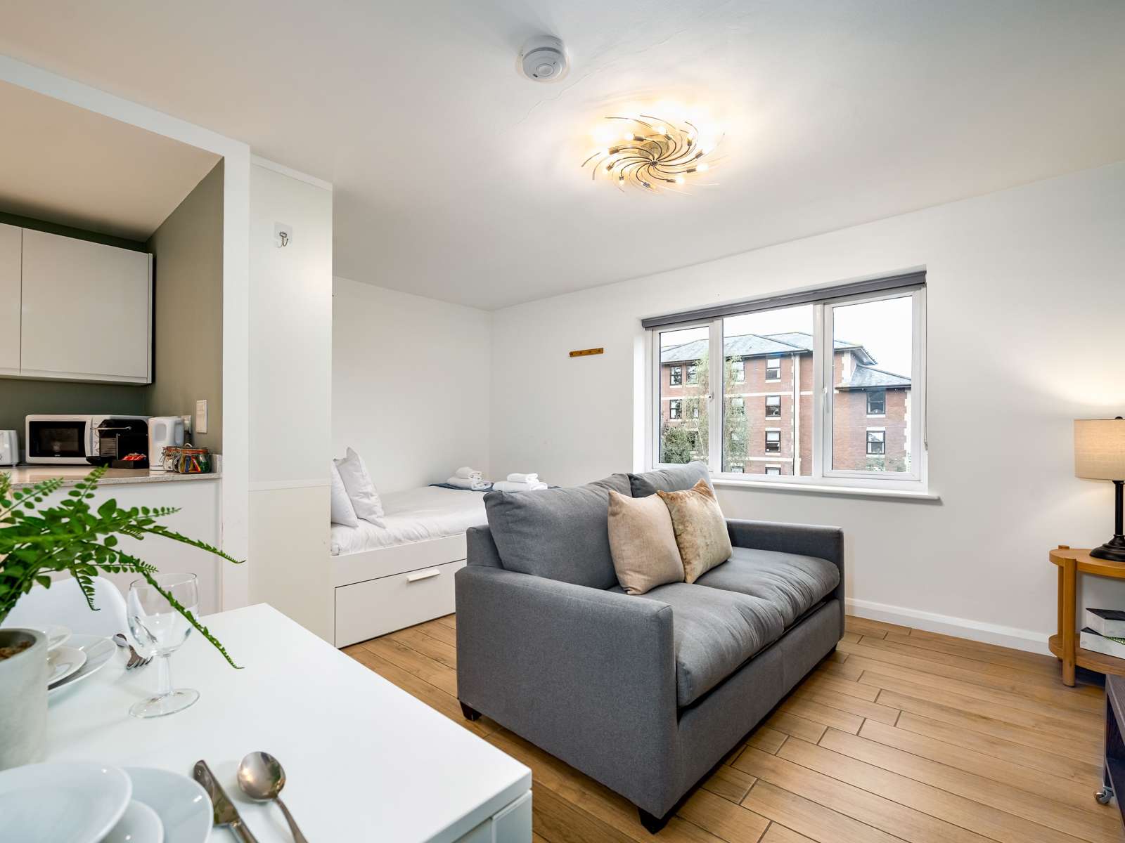 10 Alison Court, Apsley Road