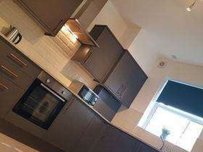 Shared House in the Town  Centre image