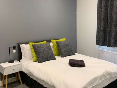 Flat 2, 2 Argyle Street image