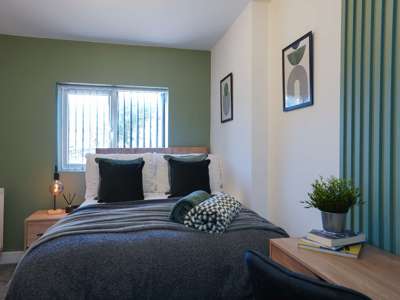 Fab Double En-Suite Rooms in Luxury Co-Living HMO image