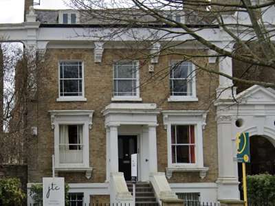 Barrington Road image