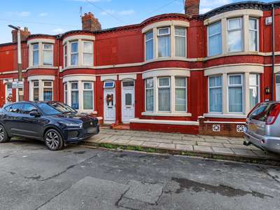 Spacious Three-Bedroom House to Rent in Liverpool! image