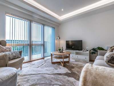 3 BEDROOM DUPLEX- CLASSIC image
