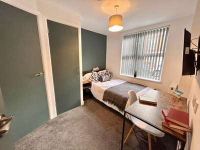 Beautiful en-suite rooms  image