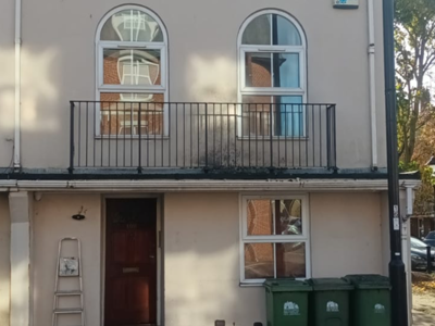 6 bed 6 head image