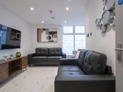 Apt 2, Aberdeen House image