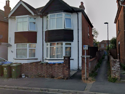 Wilton Avenue image