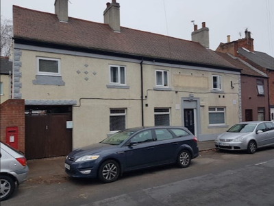 6 Bedroom all En-suite Shared House on the outskirts of the Town Centre image