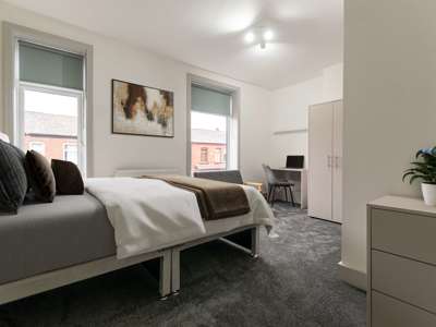 😍 BRAND NEW House Share Available Now! 😍 image