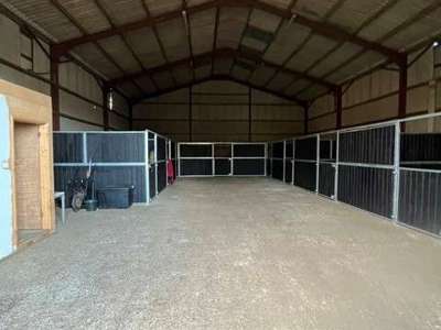 Stable 1, Thatcher's Barn  Shadingfield image