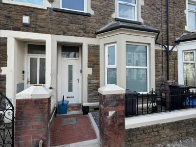 Beautifully considered newly refurbished house share image