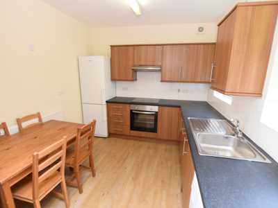 Elmsthorpe Avenue image