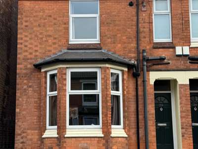 A Fun House Shareshare for Rent in Nottingham image