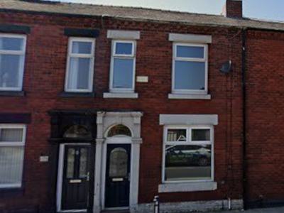 Oldham Road image