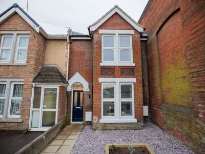 Bishopstoke Road image
