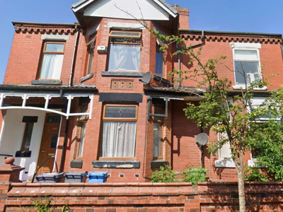 Kensington Avenue image