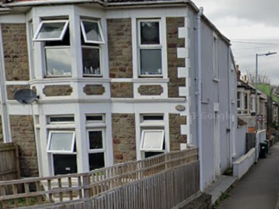 Fishponds Road image