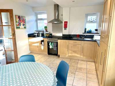 6 Bedroom Student House, Falmouth image