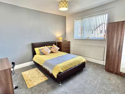Bristol Road image