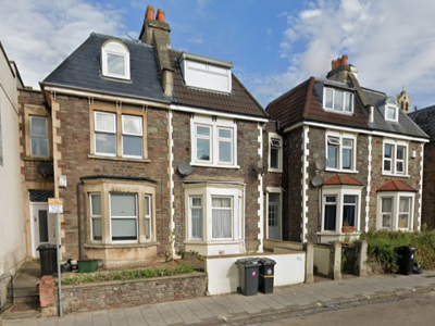 Fishponds Road image