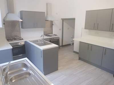 Stunning En-suite Room All Bills Inc No Dep!! image