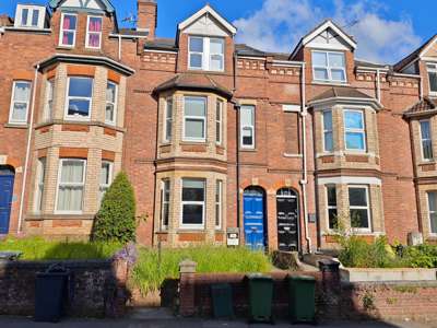 8-Bed Student House – Old Tiverton Road, Exeter image