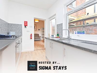 Glover Street image
