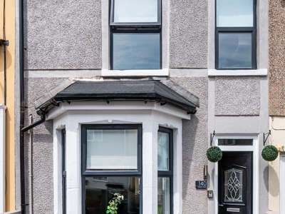 5 Bed 3 Studio All En- Suite HMO  image