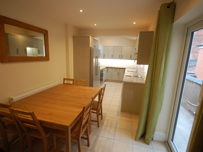 A Superb House Shareshare for Rent in Nottingham image