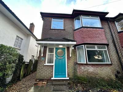 Fantastic 6-Bed HMO opposite Tesco Express & Pure Gym! image
