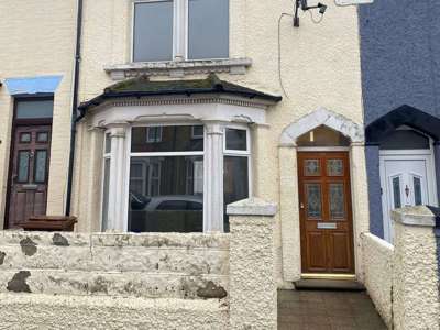 Double Room available in Gravesend! image