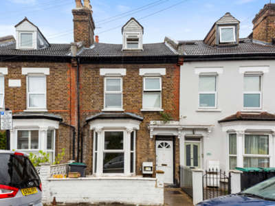 🌺 Large Victorian Terraced Property in Tottenham, N17 🌺 image