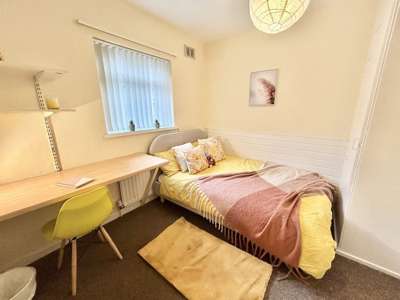 Nice Double Rooms in Chapelfields ⭐⭐ image