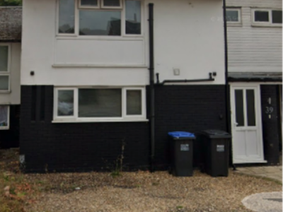 Travellers Lane image
