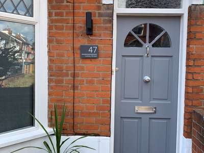 Stylish Property In East Ipswich- Lacey Street   image