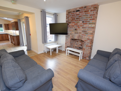 Elmsthorpe Avenue image