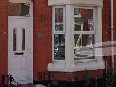 3 Bed Student-House in Albert Edward Road! image
