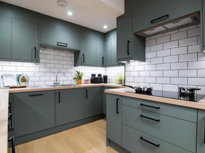 Brand New Modern Luxury House Share with En Suites  image